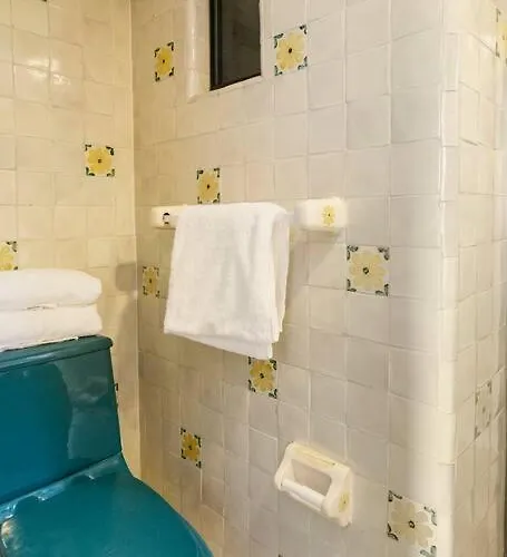 Apartment Big & Comfy, King And Queen-size Beds, And Parking Lot Mexico City